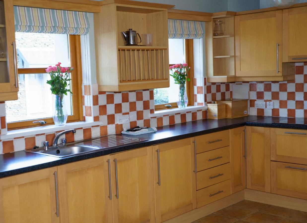 Dingle Courtyard Holiday Homes 3 Bed By Trident Holiday Homes Esterno foto